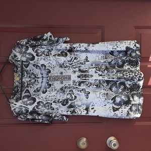 Energe' World Wear Butterfly Blouse